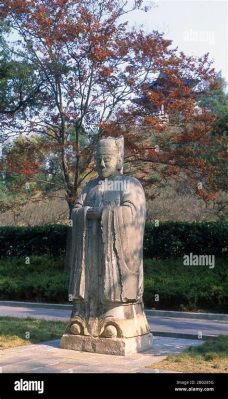 Le Tombeau de l'Empereur Hongwu : Un sanctuaire mystique enfoui dans les collines verdoyantes !